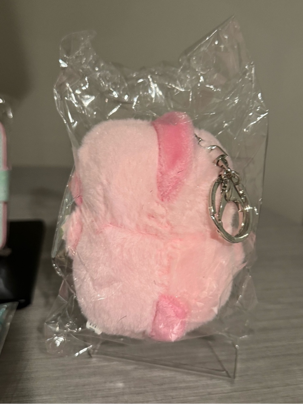 Sanrio Hangyodon “Hangy” Accessories Set - Picture 7 of 9